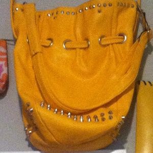 mustard stud bag