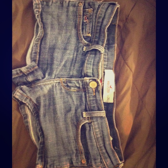 Cute hollister shorts - Picture 1 of 3