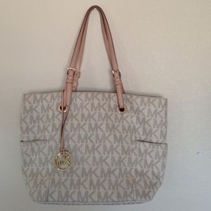 White Michael Kors logo tote