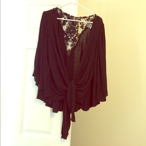 Lace back bat wing arm cardigan