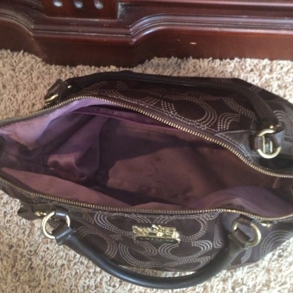 Authentic Coach handbag - Picture 4 of 4