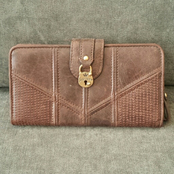 Juicy Couture wallet - Picture 1 of 4