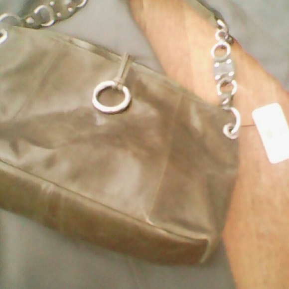 Franco Sarto distressed leather handbag, NWT. - Picture 2 of 3