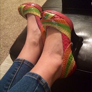 Multi color wedges