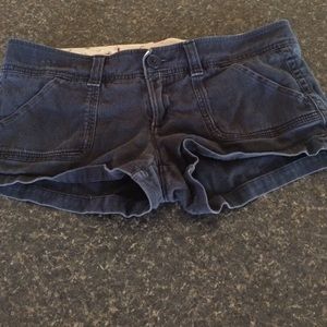 Short shorts