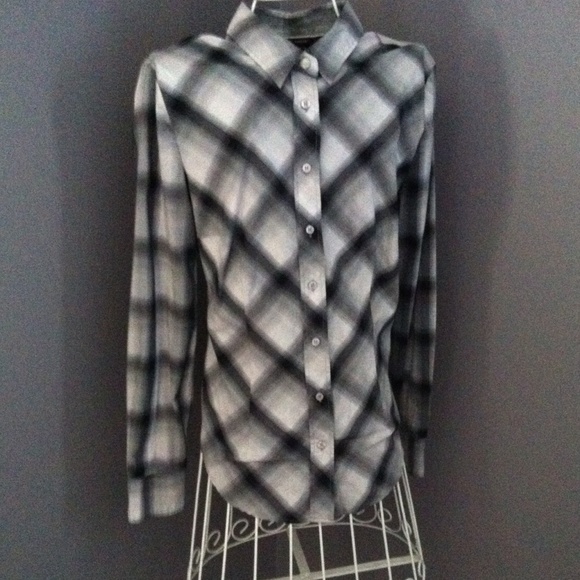 Black & white plaid NY&C button down casual MED - Picture 1 of 3