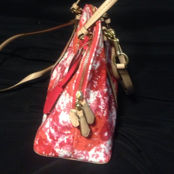 Coach Bag - Picture 3 of 4
