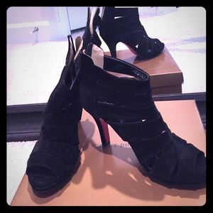 NWOT Sexy Black Cage Heels