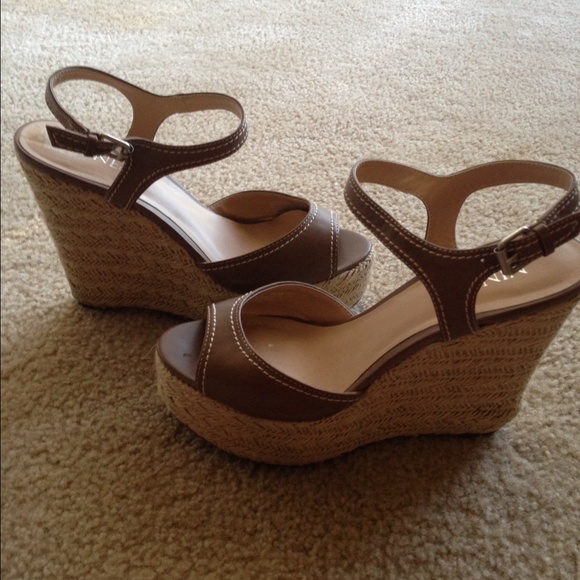 Tan wedges