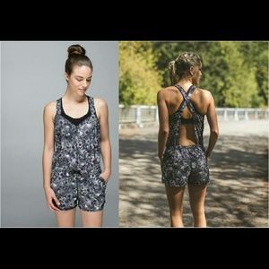 ISO Lululemon Run the Runsie