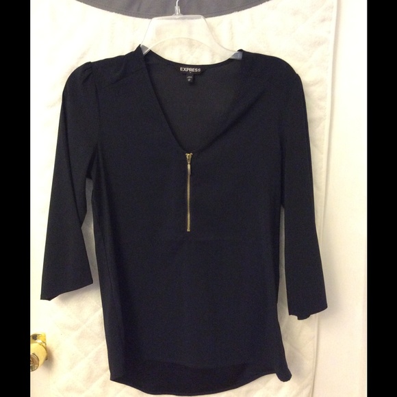 Silky 3/4 quarter top