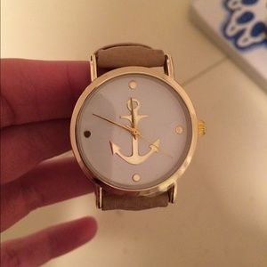 Francesca's watch NWT