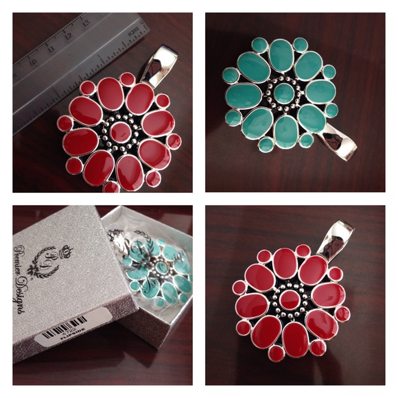 Premier Design Flipside pendant - retired