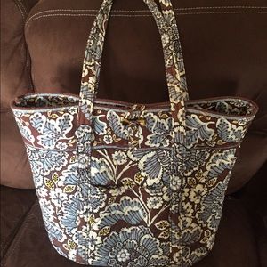 Vera Bradley tote bag