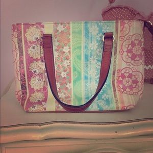 Fossil purse.