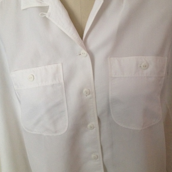 White long sleeve blouse - Picture 2 of 4