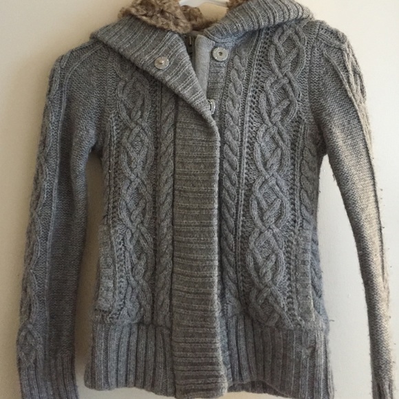 Grey sweater