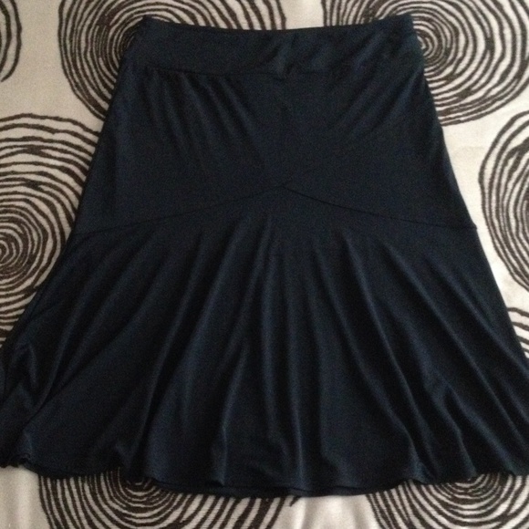 Merona Dresses & Skirts - Black skirt