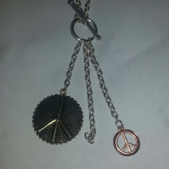 Long peace necklace - Picture 1 of 2