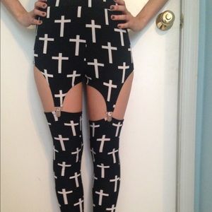 Cross leggings