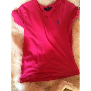 Pink polo tee with a blue horse