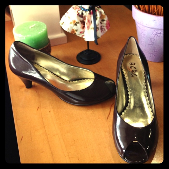 BCBG - Short brown heels