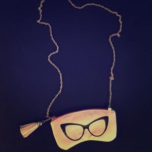 ✨FREE GIFT W/$50 OR MORE PURCHASE✨