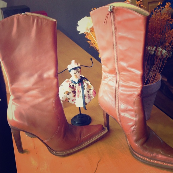 BCBG MAXAZRIA - High all leather boots