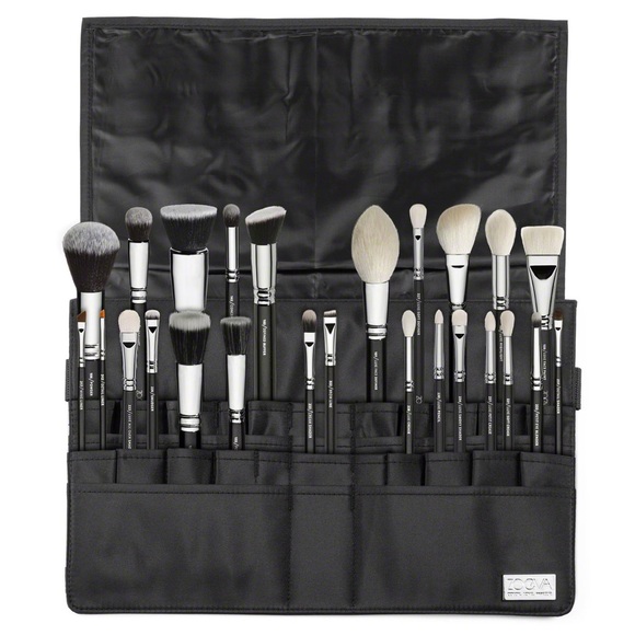 Zoeva Accessories - Zoeva makeup brush belt/holder