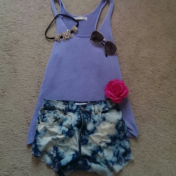 Knitted Lavender shirt and blue jean shorts