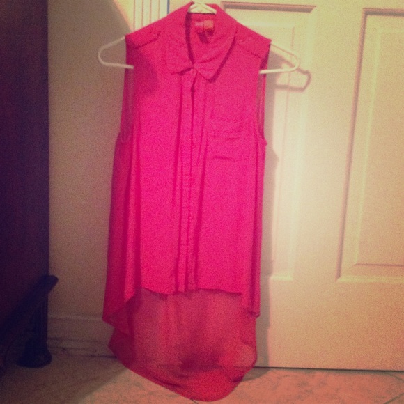 Hot pink collar shirt