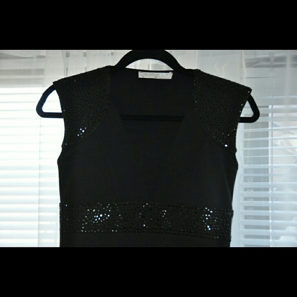 Black dress. European brand. - Picture 2 of 2