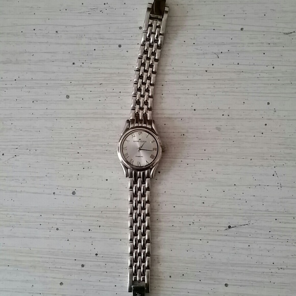 Anne Klein watch needs new battery