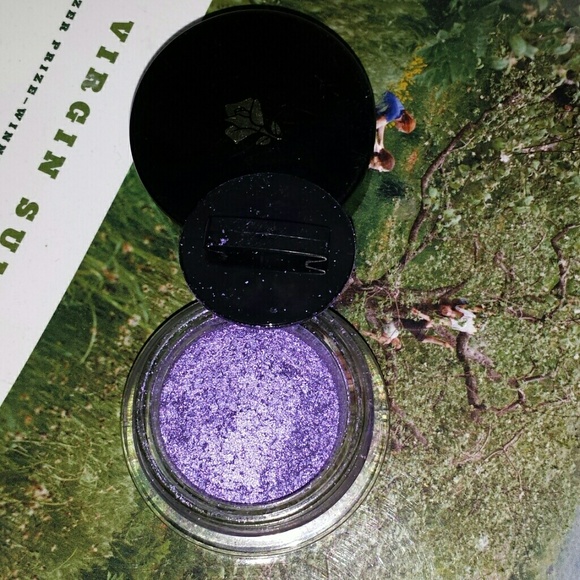 LANCOME Ombre Magnetique Shadow in Ultra Lavande