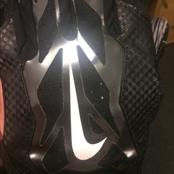 Nike vapor 2.0 football gloves