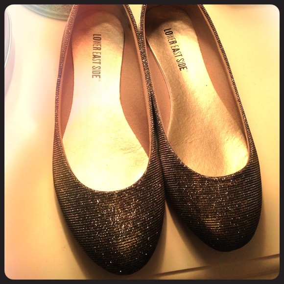 Brand new gold/silver shiny flats