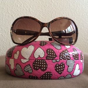 JONES NEW YORK LEOPARD SUNGLASSES + FREE CASE