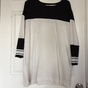 Oversized blocked shirt
