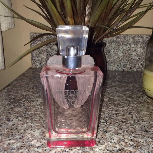 VS Angel perfume