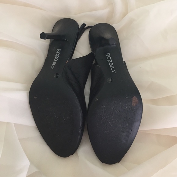 Black BCBG Heels - Picture 3 of 4