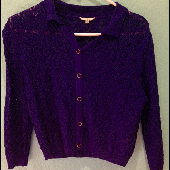 Blue crop half sweater