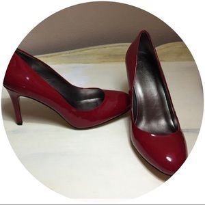 Red Pumps