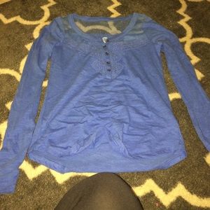 long sleeved fashion shirt