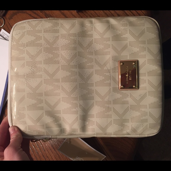 Michael Kors tablet case