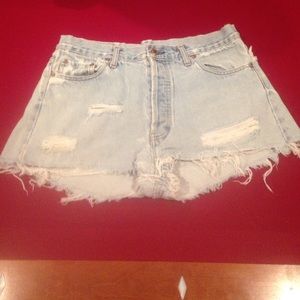 Vintage high wasted shorts.