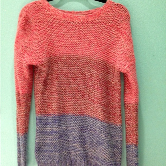 Mid length sweater