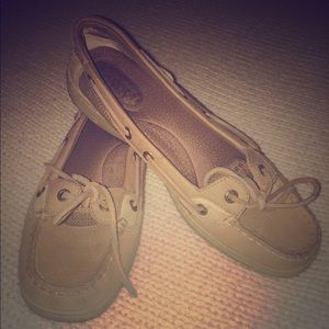 Sperry Topsiders
