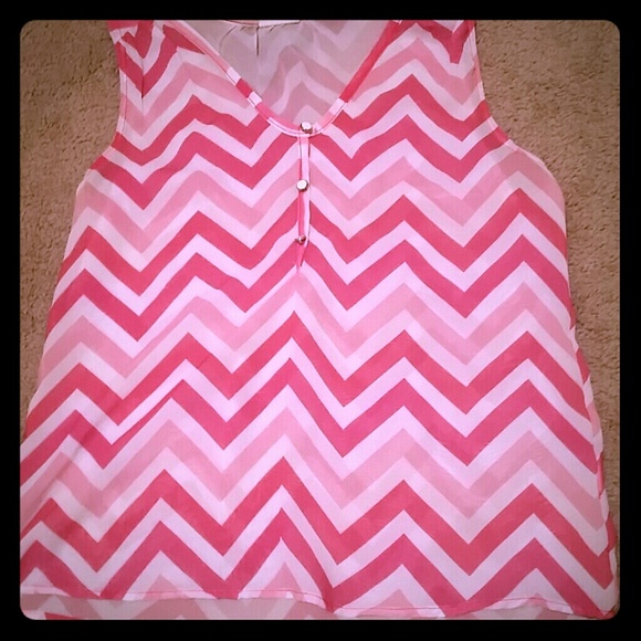 Pink tank top