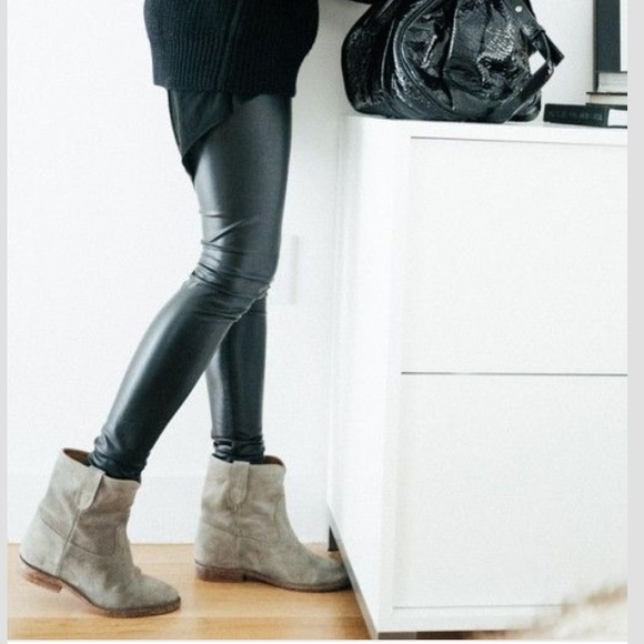 LOOKING FOR these boots!!!!?