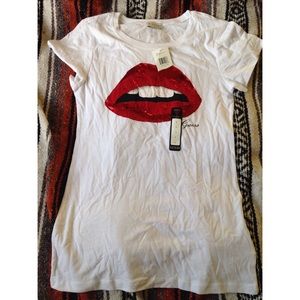Guess Lips Tshirt